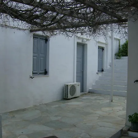 Casa de hóspedes Xerolithia