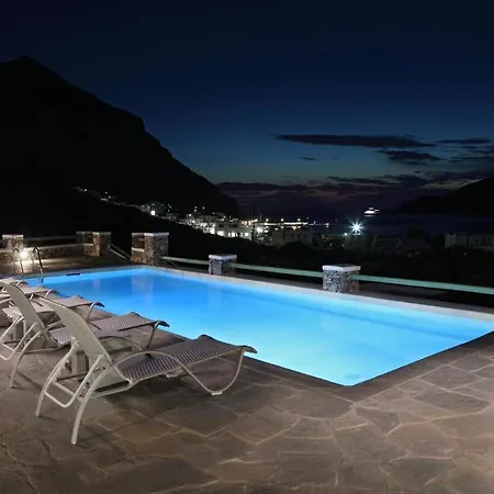 Casa de hóspedes Xerolithia Kamarai