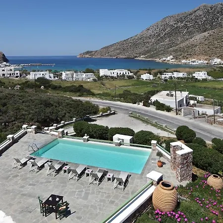 Xerolithia 4* Kamarai