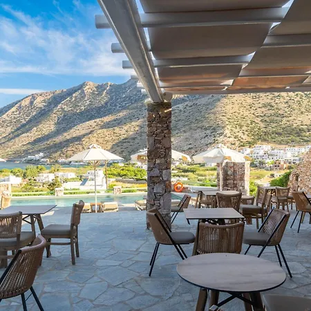 Xerolithia بيت ضيافة 4*