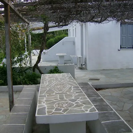 Xerolithia Guest house 2*
