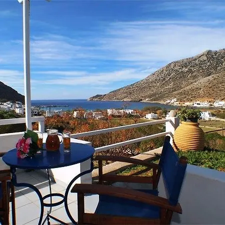 Guest house Xerolithia