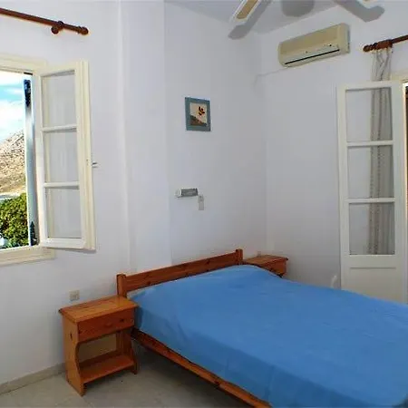 Xerolithia بيت ضيافة