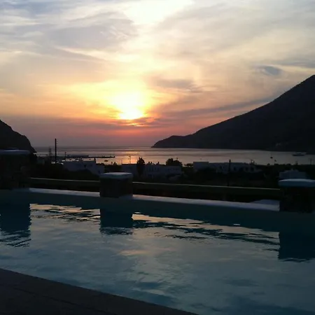 Guest house Xerolithia Kamares (Sifnos)