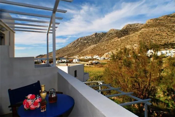 Guest house Xerolithia 4*