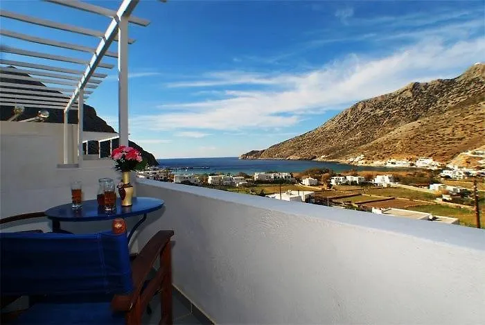 Guest house Xerolithia Kamares (Sifnos)