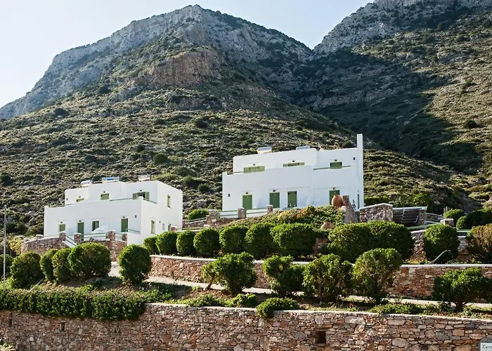 Guest house Xerolithia 4*