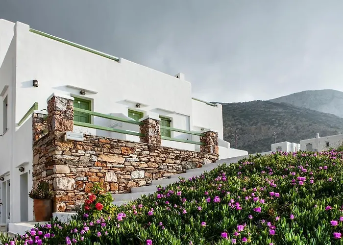 Xerolithia Pensionat 4*